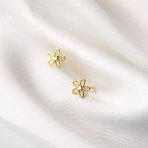 New 18K Gold Vermeil Sterling Silver 925 Flower Stud earrings set
